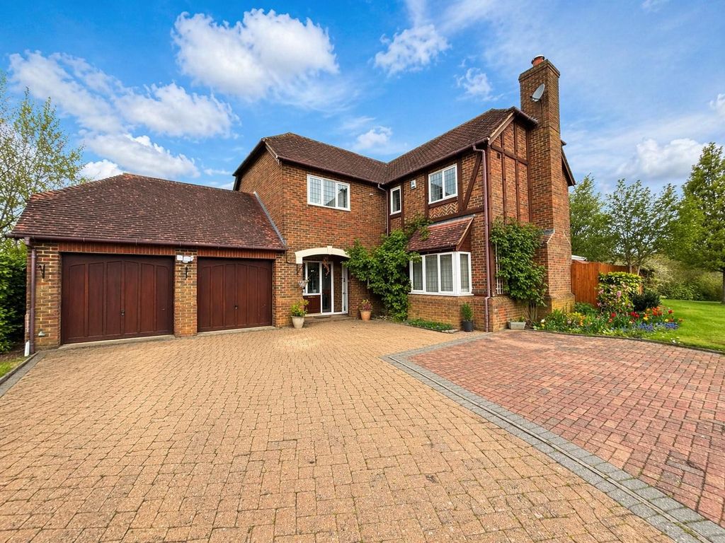 Property photo 1 of 17