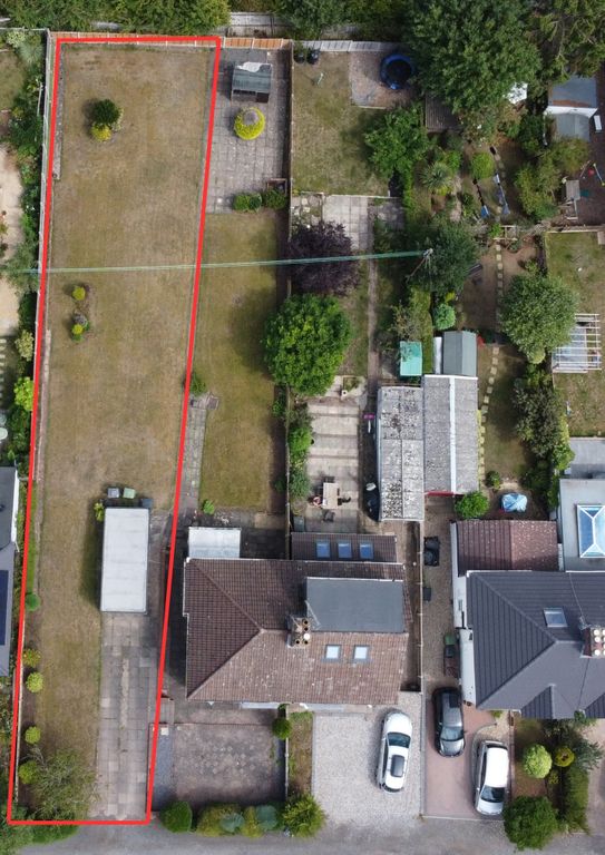 Property photo 1 of 3