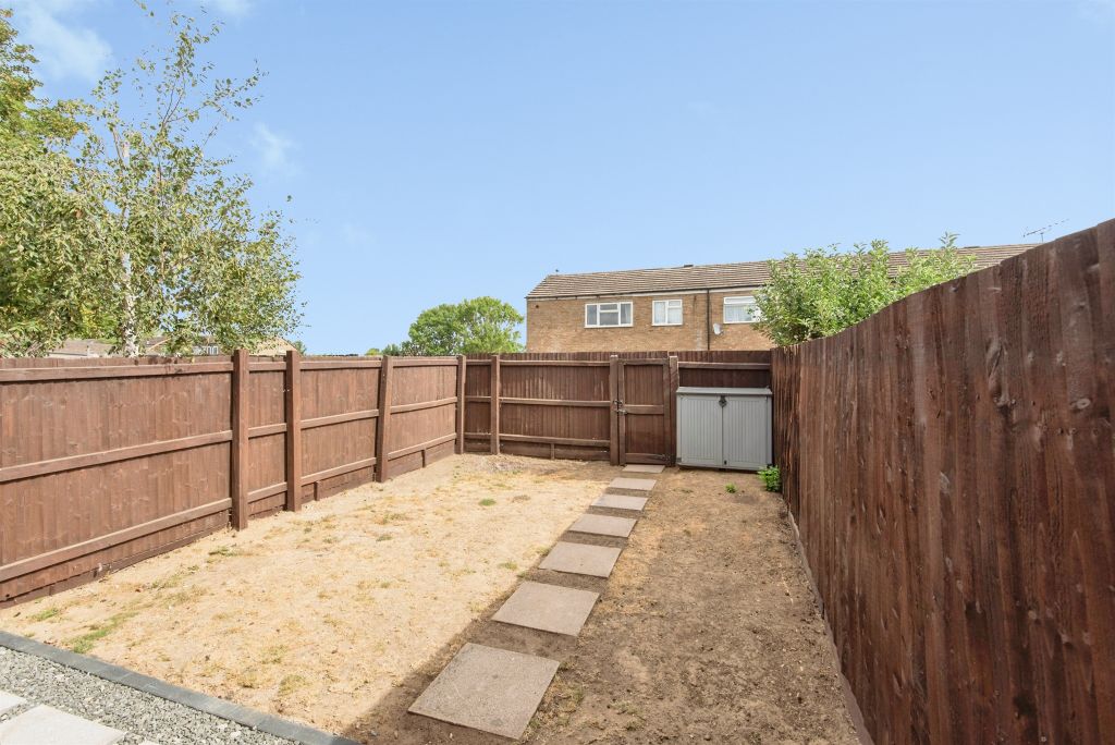 Property photo 2 of 21