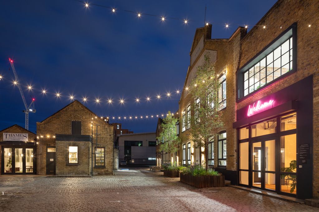 Property photo 3 of 5