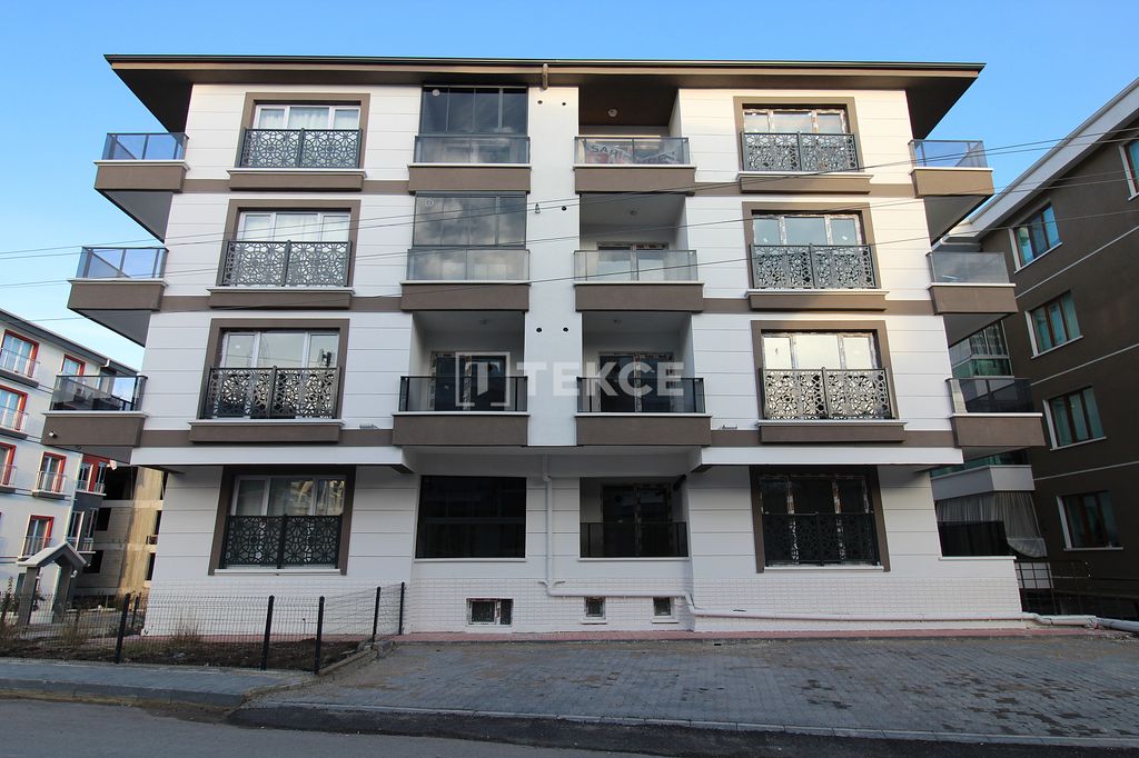 Property photo 1 of 23