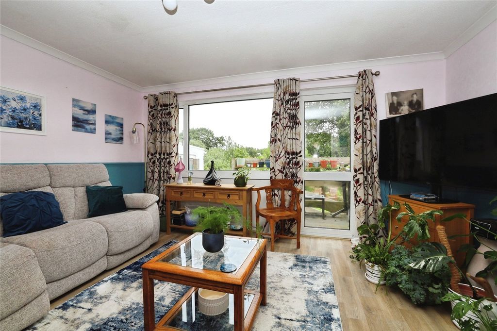 Property photo 3 of 19 Picture No. 22