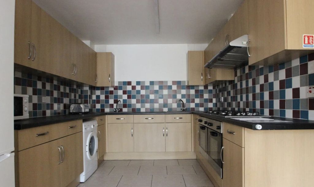 Property photo 2 of 12 Screenshot 2022-11-04 At 14.30.22