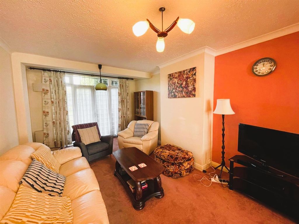 Property photo 3 of 30