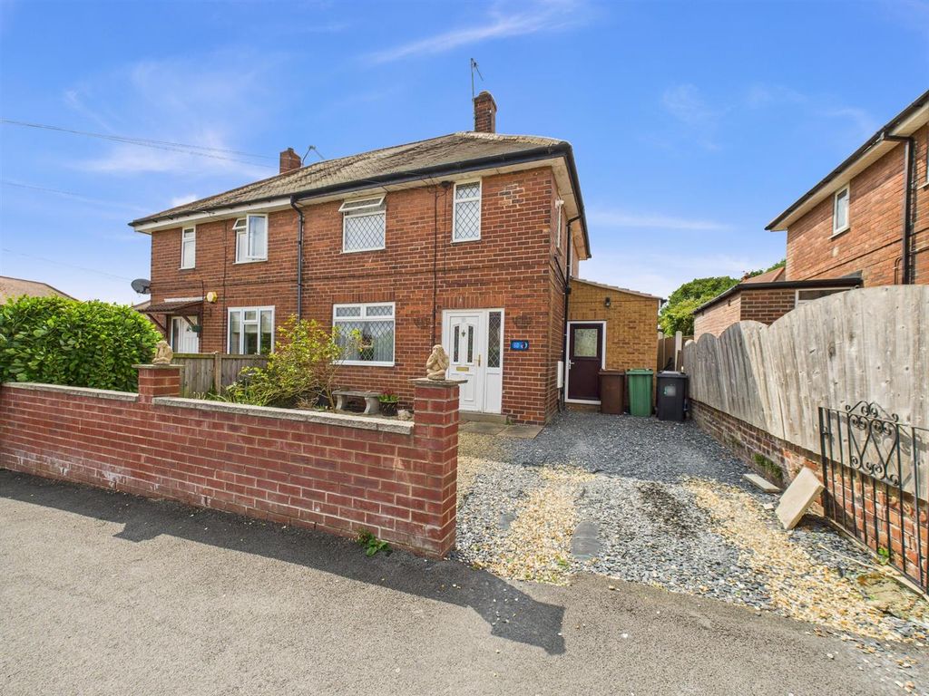 Property photo 1 of 12 Cam05488G0-Pr0036-Still012.Jpg
