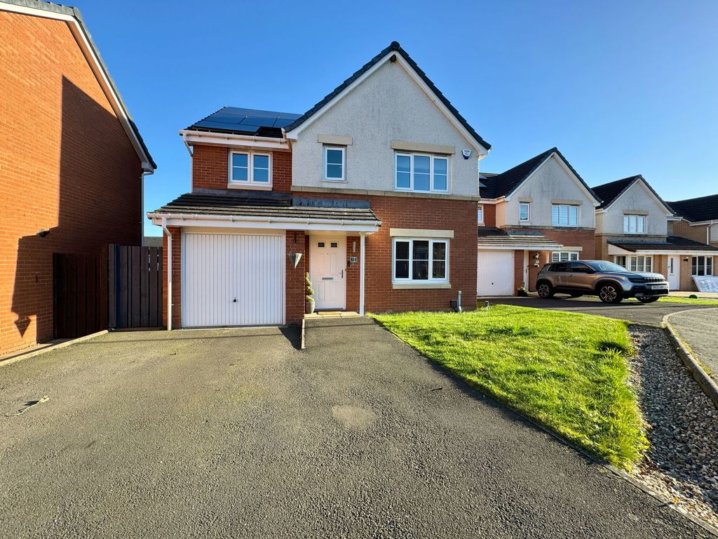 Property photo 1 of 36