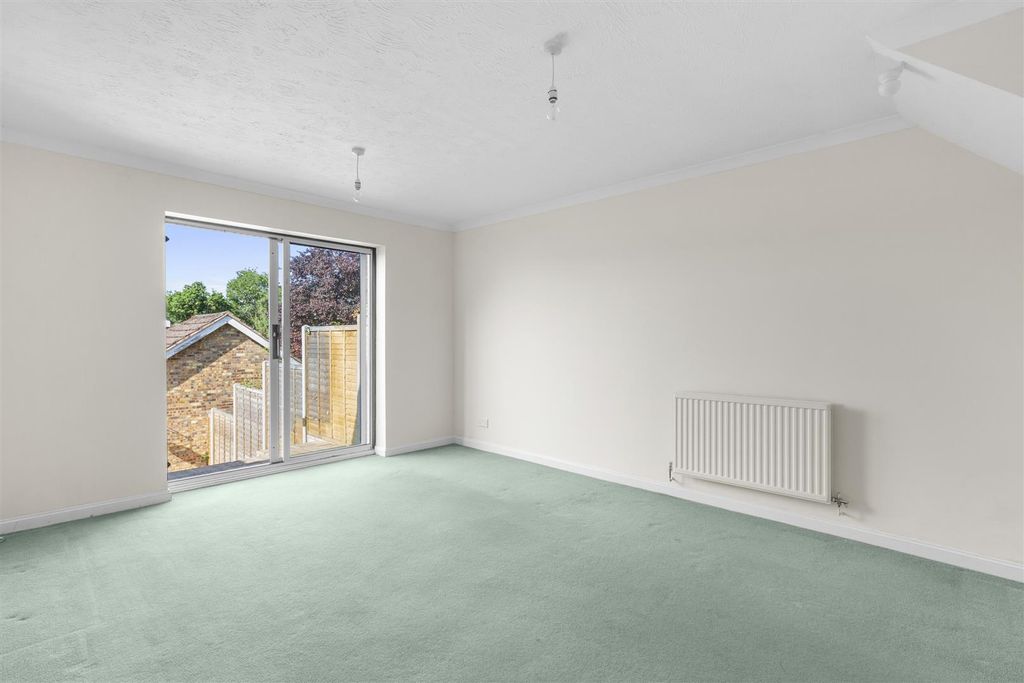 Property photo 3 of 13 Falcon Rise-7.Jpg