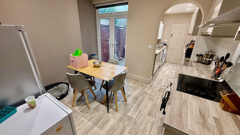 Property photo 2 of 5 Photo 1