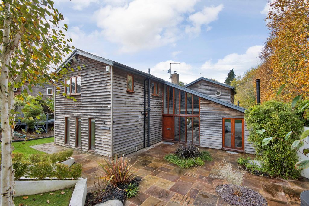 Property photo 1 of 31 Image