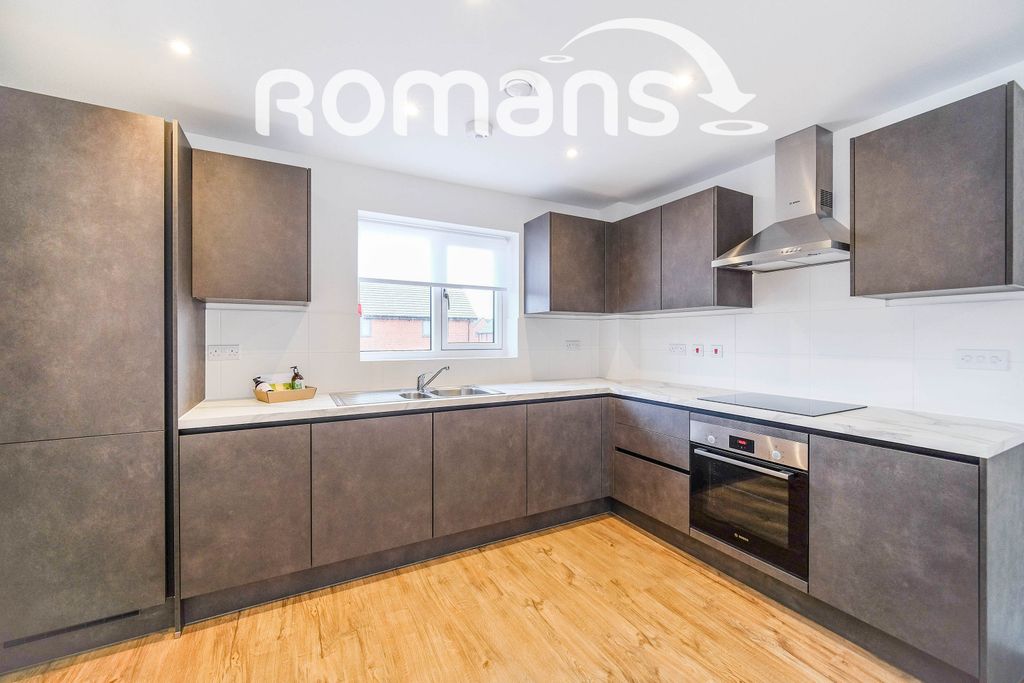 Property photo 2 of 18 Dscf2505