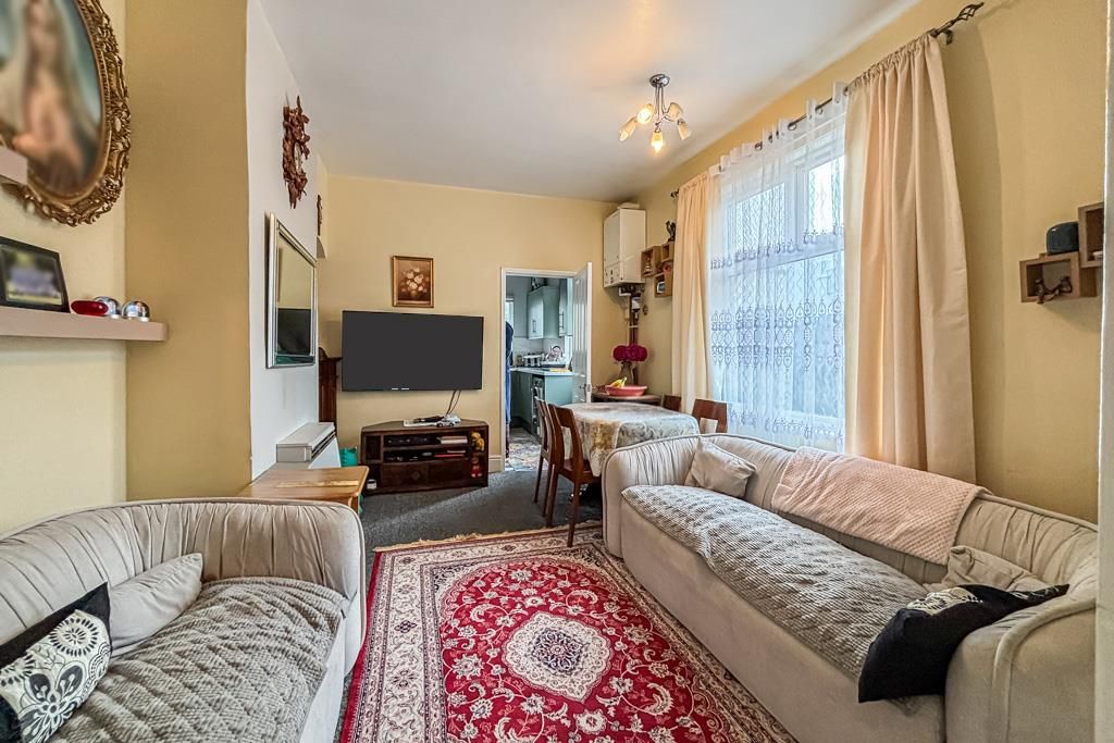 Property photo 2 of 11 Lounge/Diner