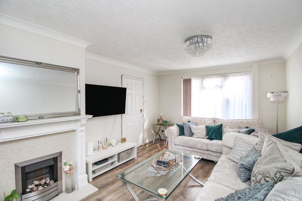 Property photo 3 of 14 Lounge-Dining Room