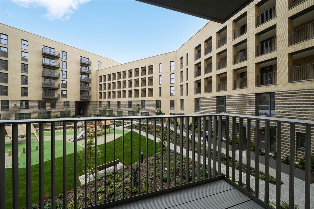 Property photo 2 of 2 Flat 6, Nuthatch Apartments,  - Q5Lzptkq5Hh2Fs74Kv