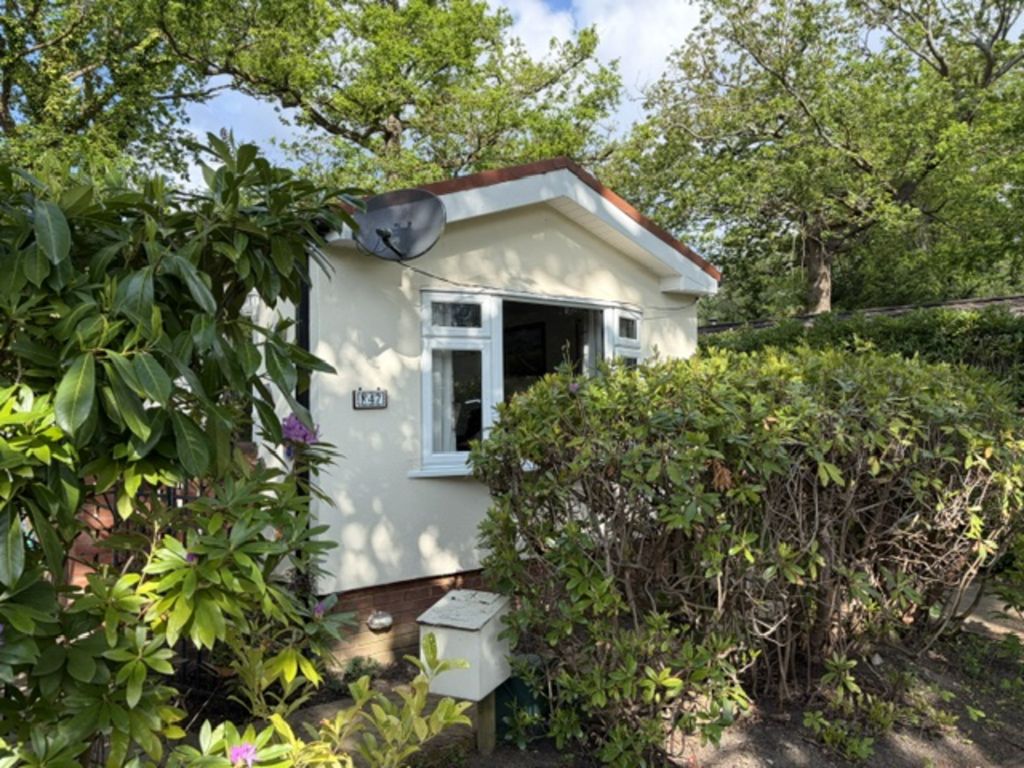 Property photo 2 of 14