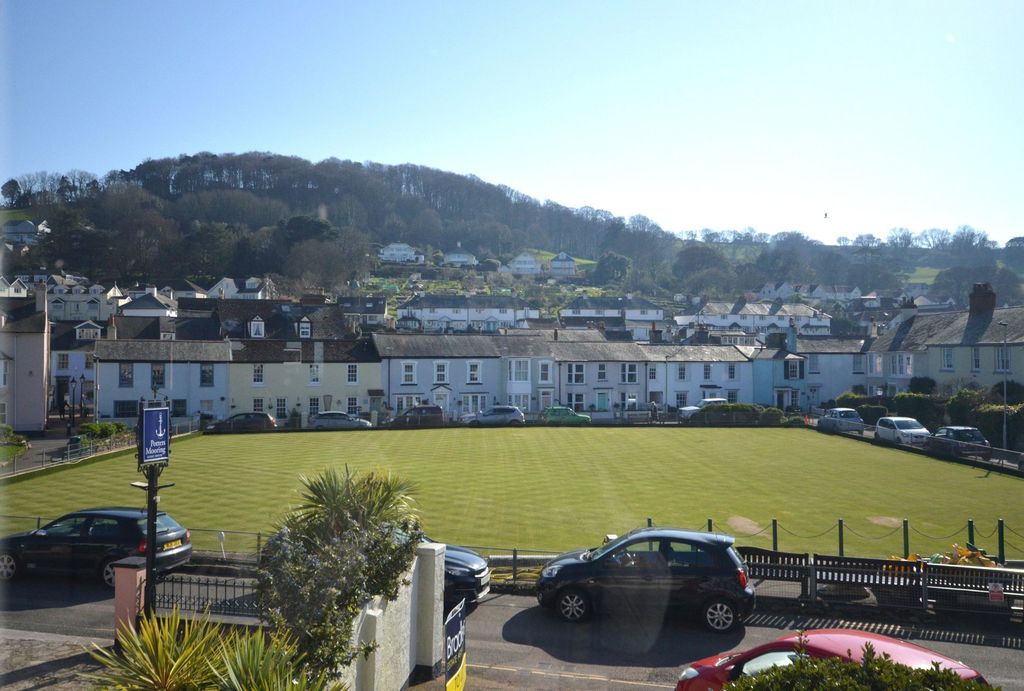 Property photo 2 of 16 Picture No. 52