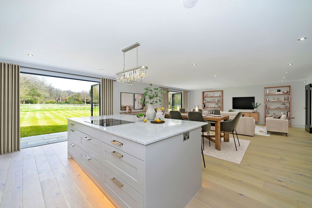 Property photo 1 of 33