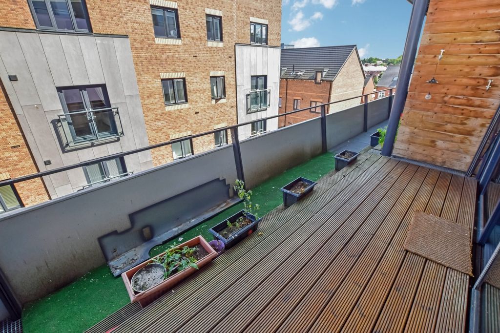 Property photo 2 of 16 Picture 2