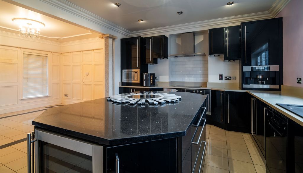 Additional image 17 of 4 bed detached house for saleBethania House, 52 Bethania Road, Upper Tumble, Carmarthenshire SA14