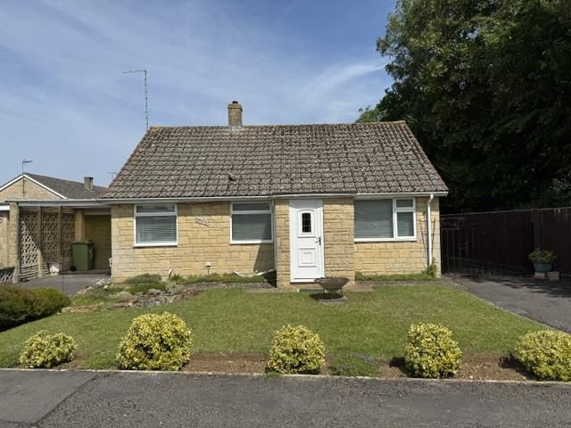 Property photo 1 of 14 Outside