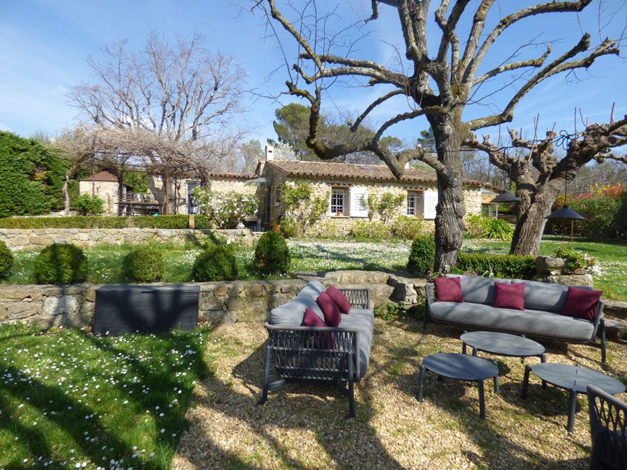 Property photo 1 of 26