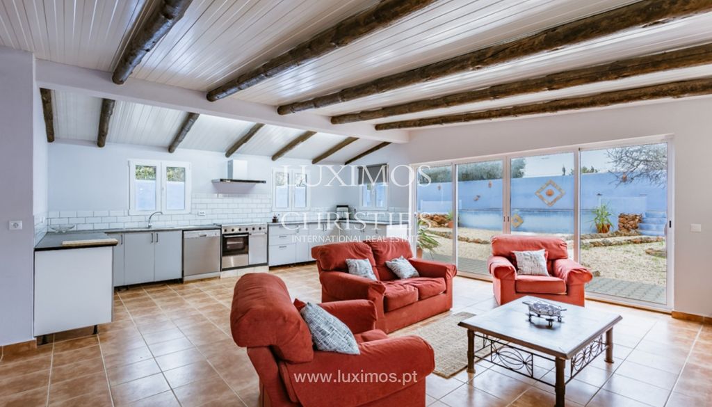 Property photo 3 of 25