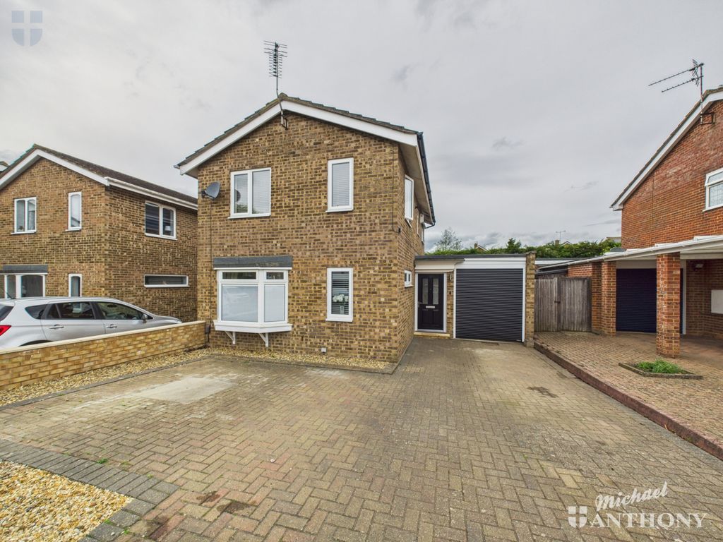Property photo 1 of 21 Cam03852G0-Pr0246-Still026