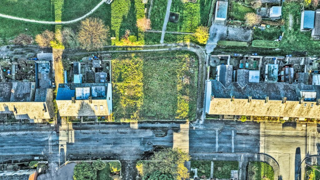 Property photo 3 of 9