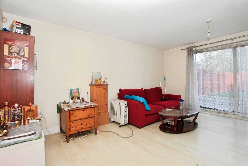 Property photo 3 of 9