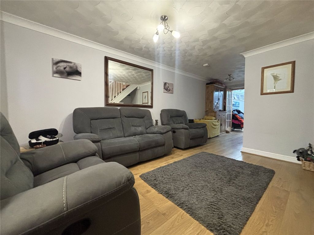 Property photo 2 of 11 Picture No. 07