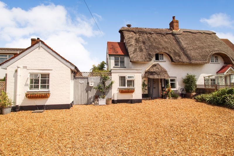 Property photo 1 of 20 Front