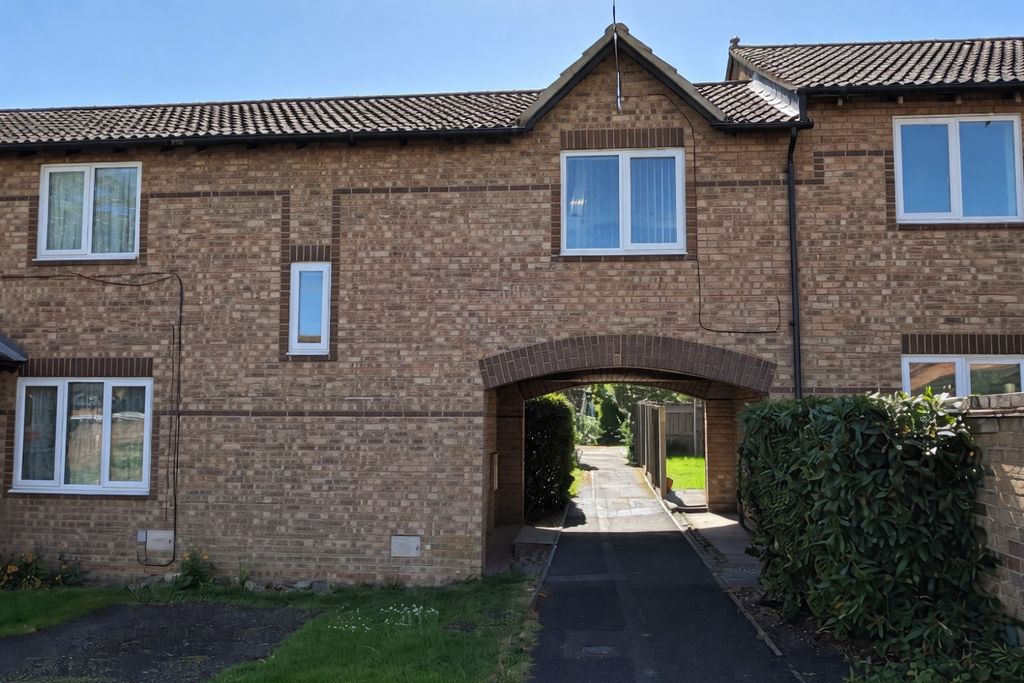 Property photo 1 of 7 11 Hexham Front Shot