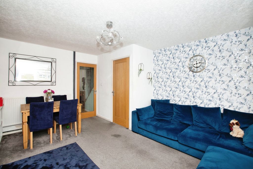 Property photo 2 of 15 Photography
