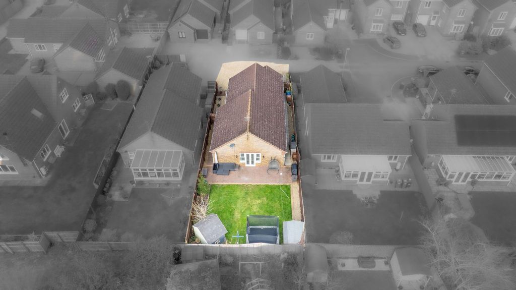 Property photo 1 of 36