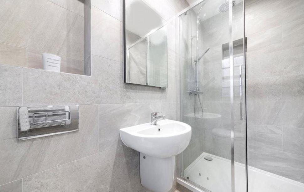 Property photo 3 of 3