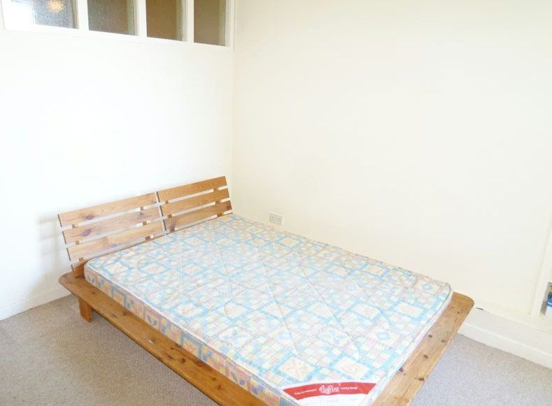 Property photo 3 of 4 Picture No. 02