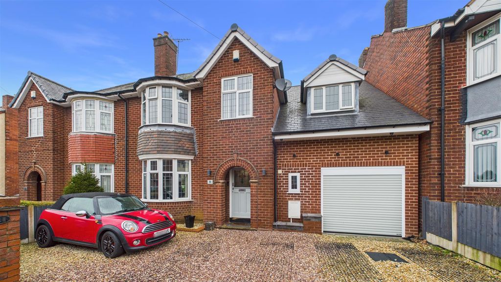 Property photo 1 of 22 Cam05101G0-Pr0125-Still041.Jpg