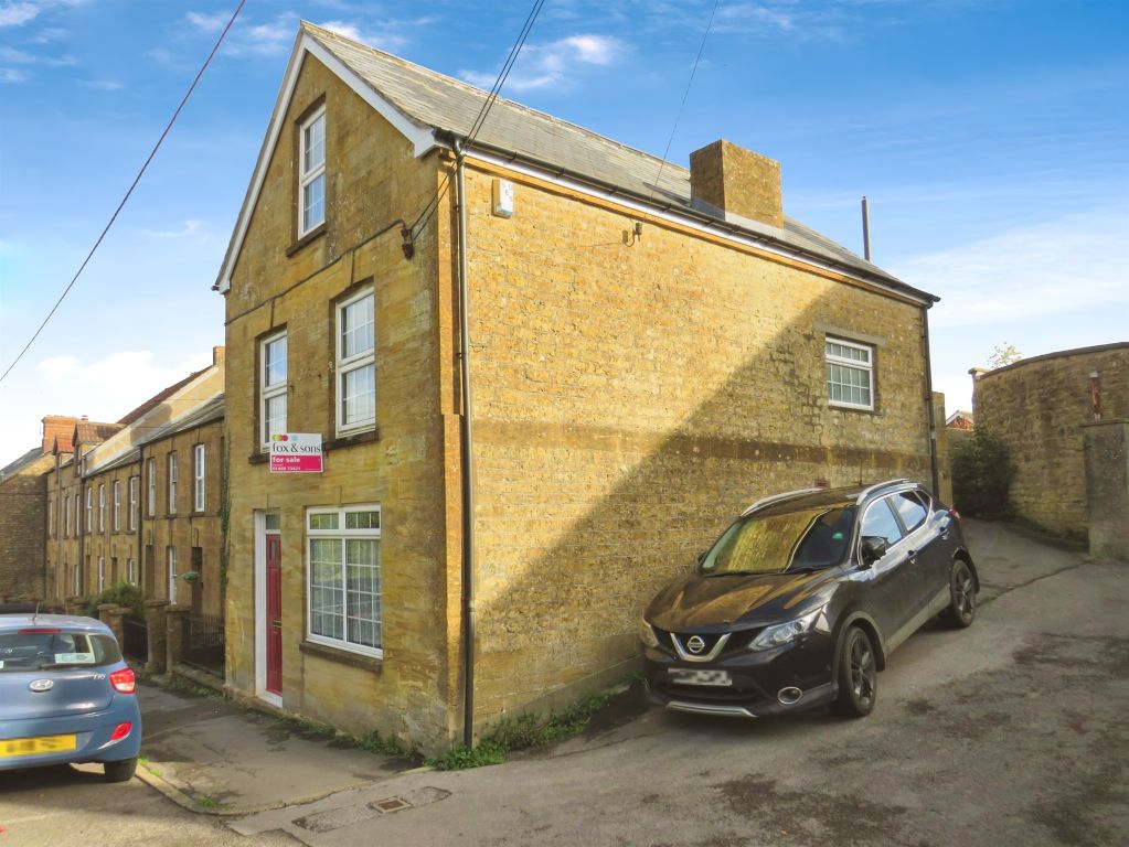 Property photo 1 of 21