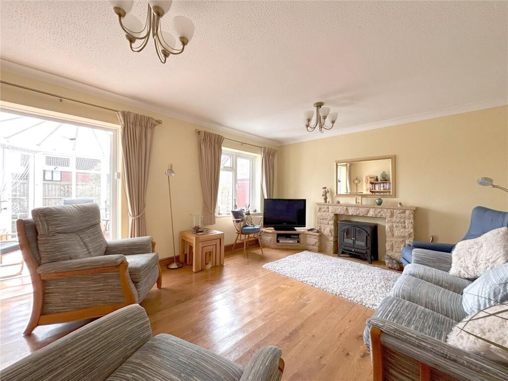 Property photo 3 of 14