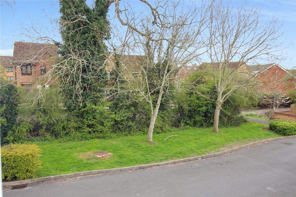 Property photo 2 of 19 Picture No. 08