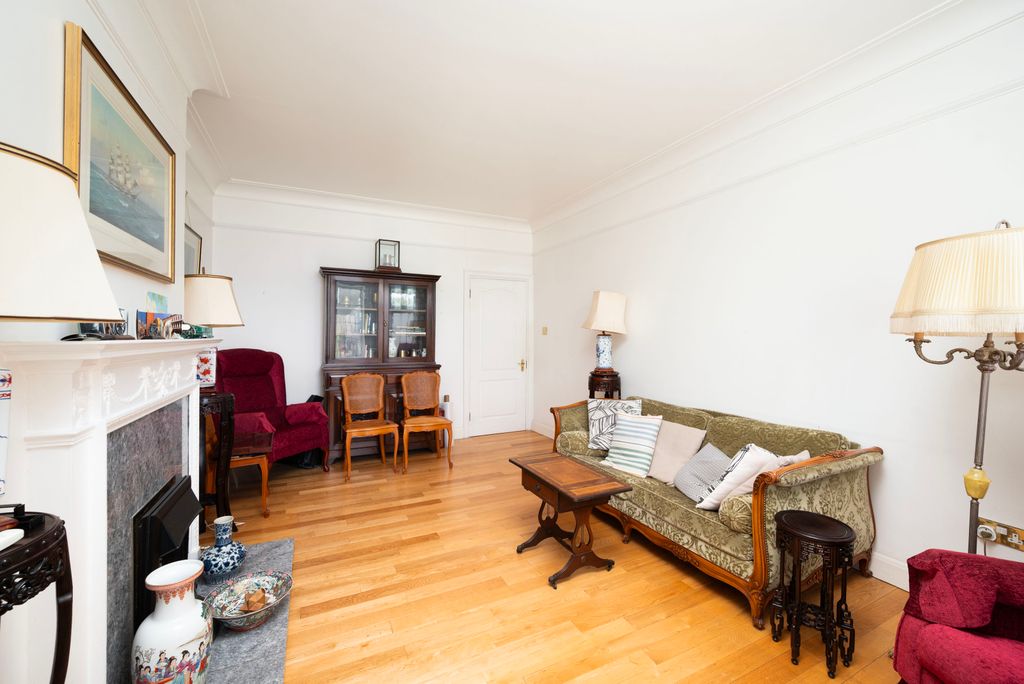 Property photo 3 of 13 Picture No. 06