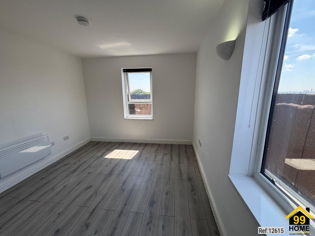 Property photo 3 of 14 Photo 2