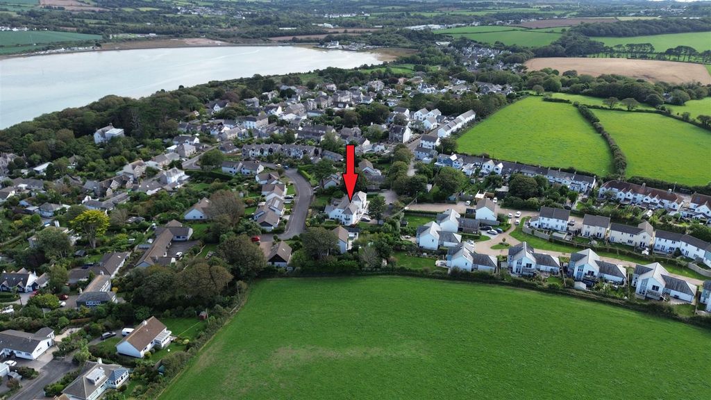 Property photo 2 of 19 Dji_0810.Jpg