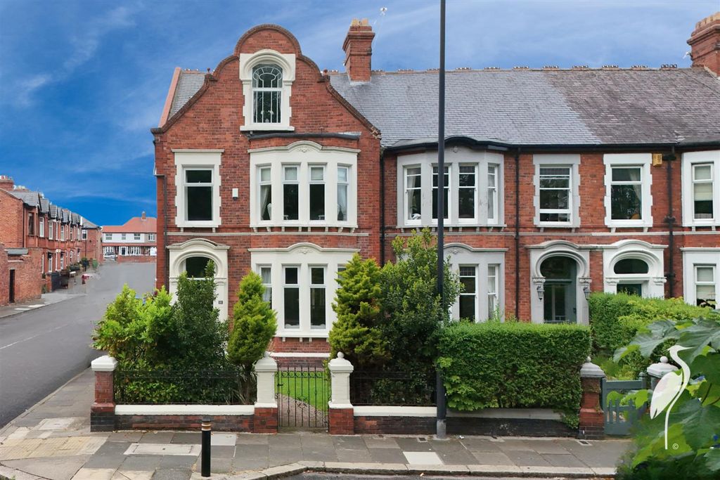 Property photo 1 of 45