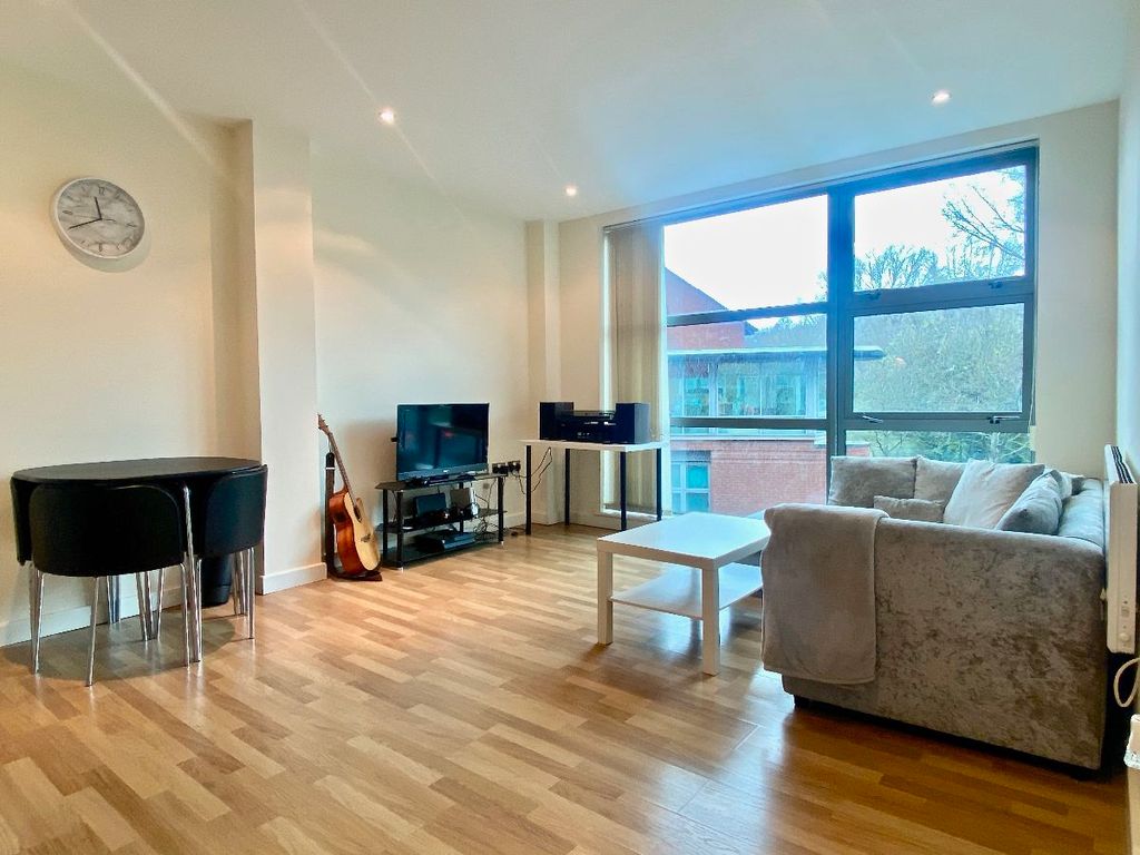 Property photo 3 of 9