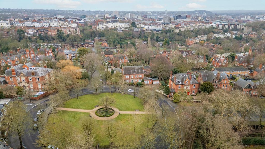 Additional image 28 of 3 bed flat for saleLincoln Circus, The Park NG7