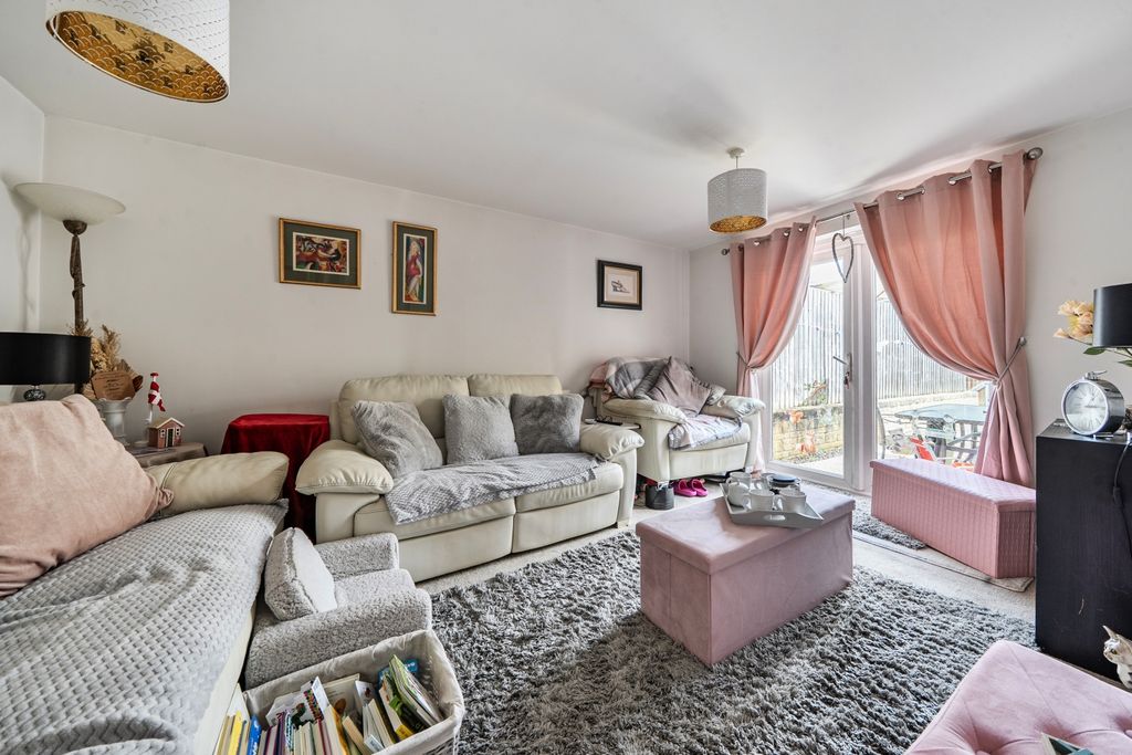 Property photo 2 of 11 1471487-4-6A2Bfa034E6A6