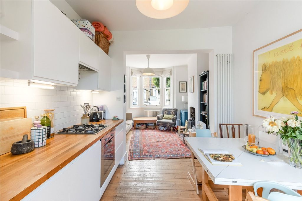 Property photo 2 of 12 Kitchen/Diner
