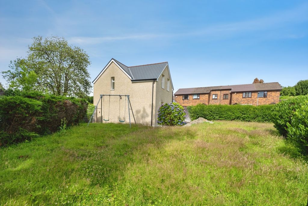 Property photo 3 of 20 Pbox-Img.Jpg