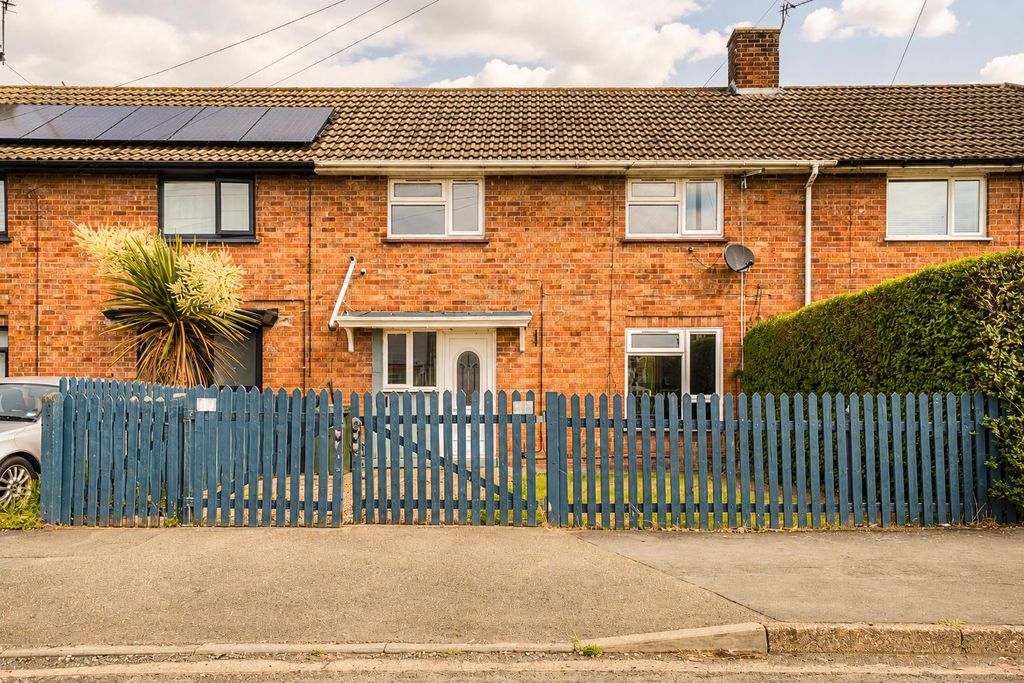 Property photo 1 of 12 73c2c1E7-F487-4B9A-8c2E-1Dd39ce69108.Png