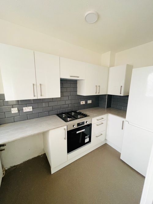 Property photo 3 of 11 Property